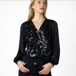 New Current Air black v neck long sleeve embellished sequin Glam top NWT